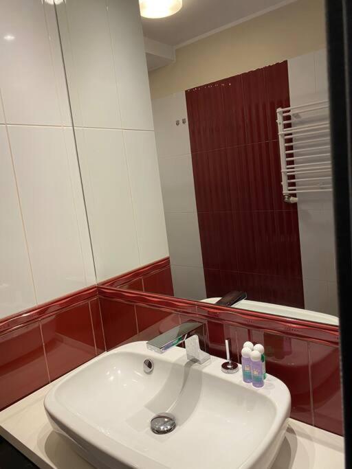 Panama Apartament 3 Poznanアパートメント エクステリア 写真